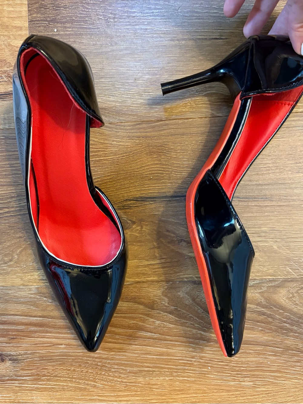 NWOT Red bottom sole black heels stilettos pumps dress shoes size 38.5